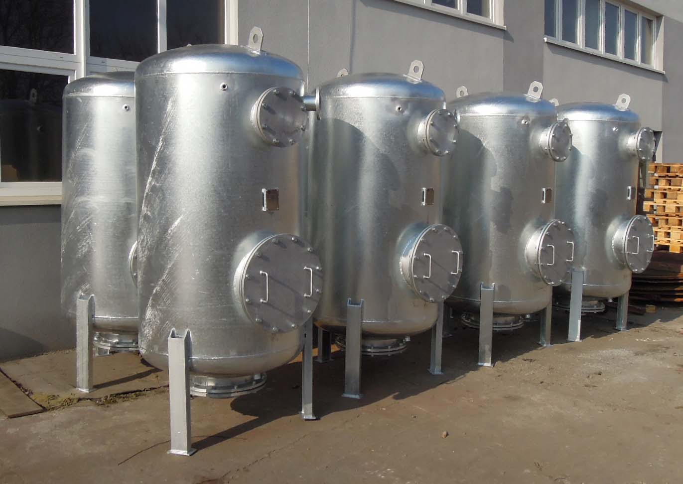 Поставка сетчатых дренажных жидкостных фильтров СДЖ